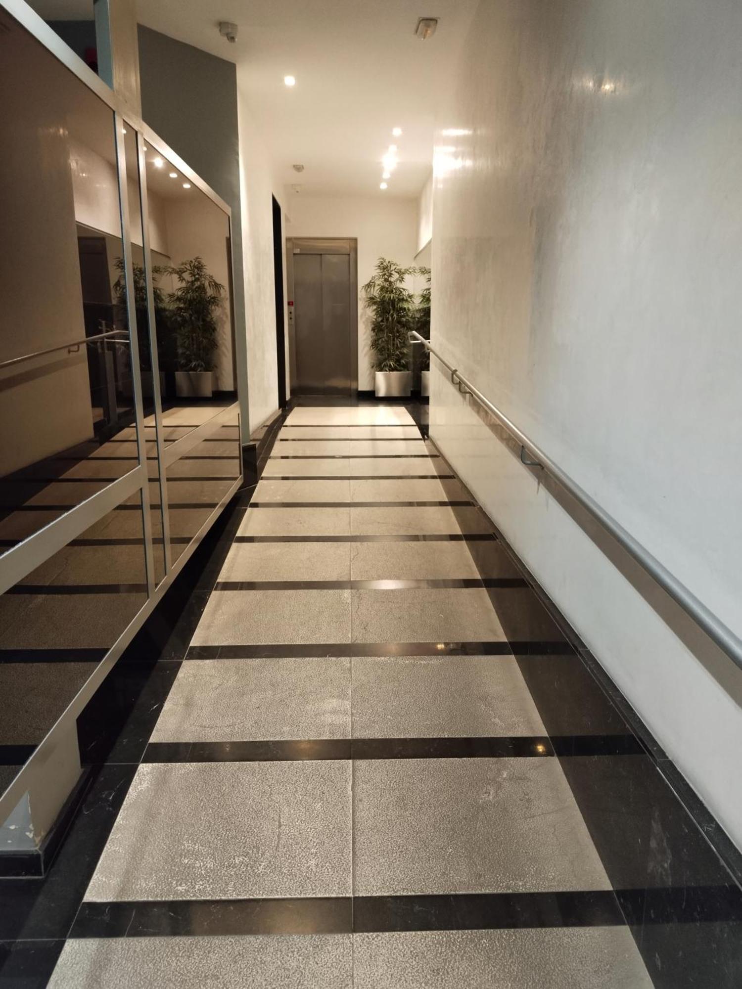City Center Nice Apartment Аликанте Экстерьер фото